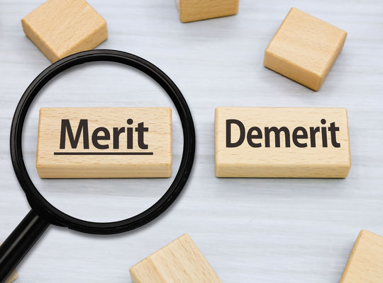 任意整理のメリット・デメリットまとめ