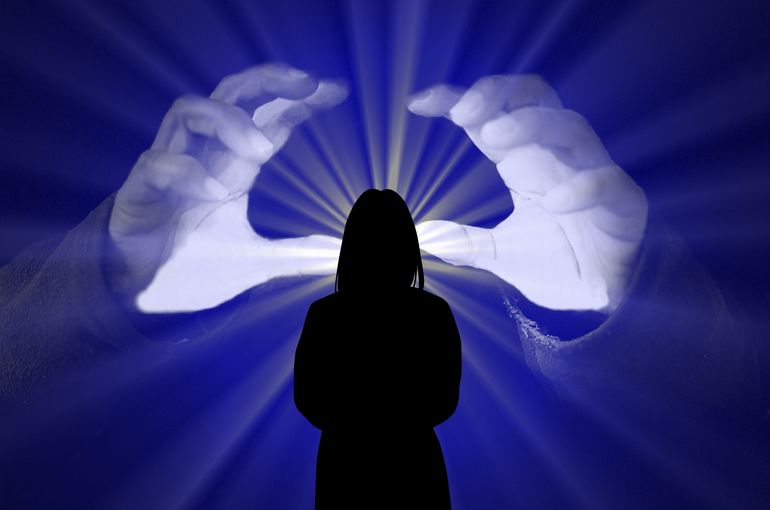 占い詐欺で気がついたら借金が増えていた