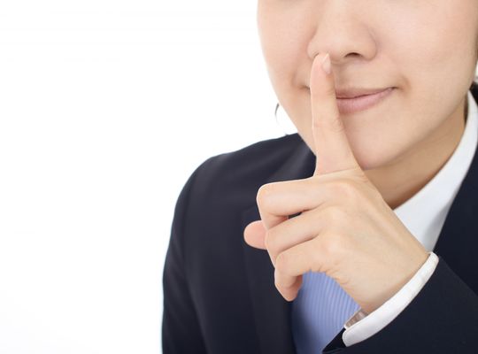 会社に知られずに任意整理はできる？