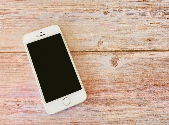 債務整理をすると携帯電話やスマホは使えなくなる？