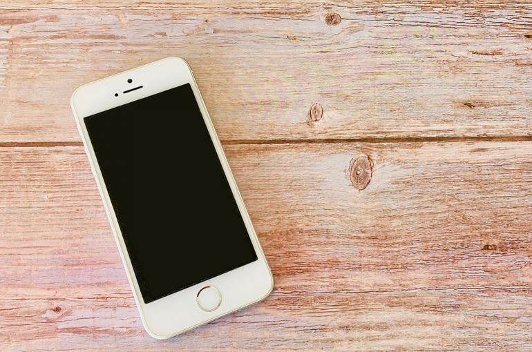 債務整理をすると携帯電話やスマホは使えなくなる？